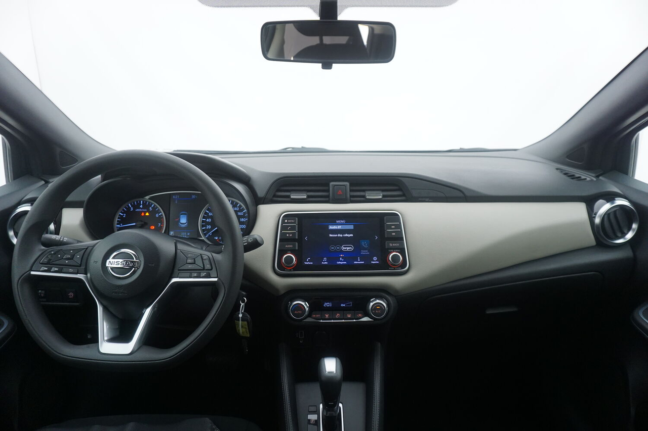 Nissan Micra — photo 10