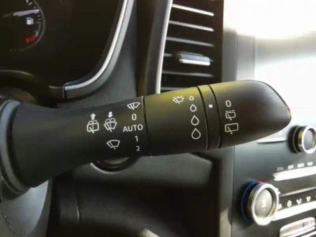 Renault Talisman business edition 1.6 dci 130 c — photo 17
