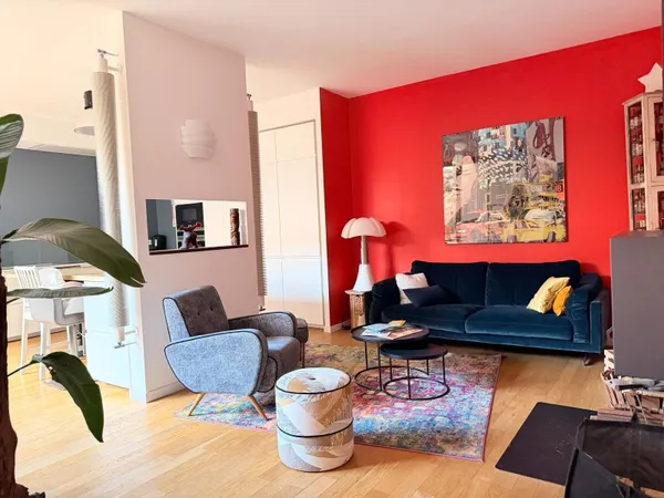 DEMEURE CONTEMPORAINE QUARTIER FEBVOTTE GARAGE CAVE PATIO