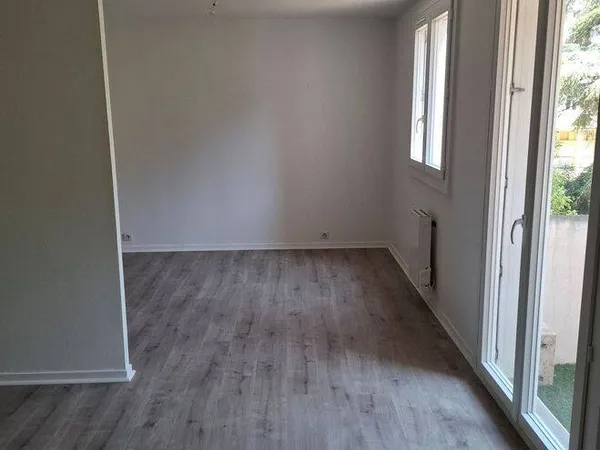 Appartement 1 pièce 60 m²