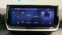 Peugeot 2008 1.2 PureTech 100ch S&S Allure — photo 18