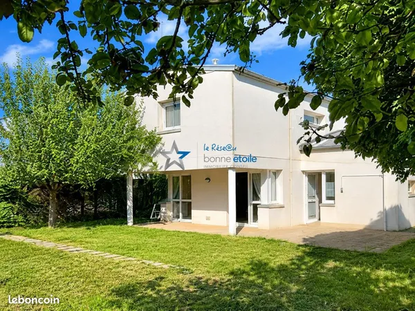 Pavillon 6 pièces 125 m²