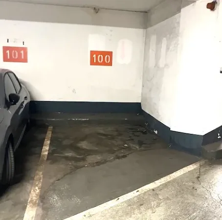 Garage et parking Location Paris 16€
