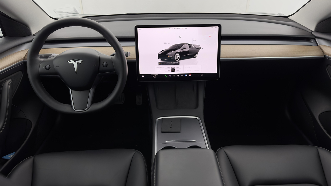 Tesla MODEL 3 RWD — photo 19