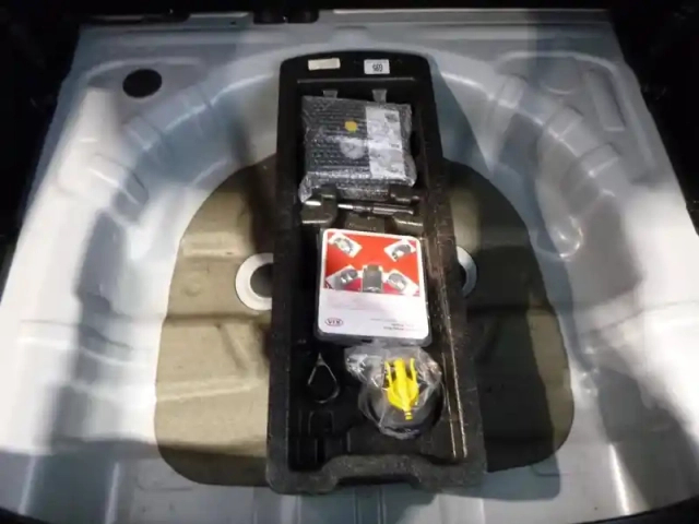 Kia Xceed 1.4 t-gdi 140ch design dct7 — photo 10