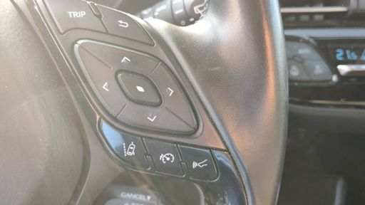 Toyota C-HR 1.8 VVT-i 122 2WD CVT 99 - Graphic – 2019 – 97407 km – Hybride essence – Boîte Automatique — photo 7