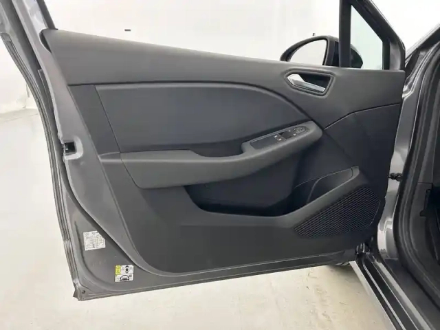 Renault Clio tce 90 — photo 95