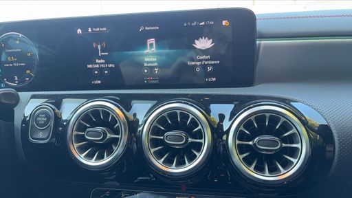 Mercedes Classe CLA 200 d 150 8G-TRONIC - AMG Line – 2022 – 109051 km – Diesel – Boîte Automatique — photo 34