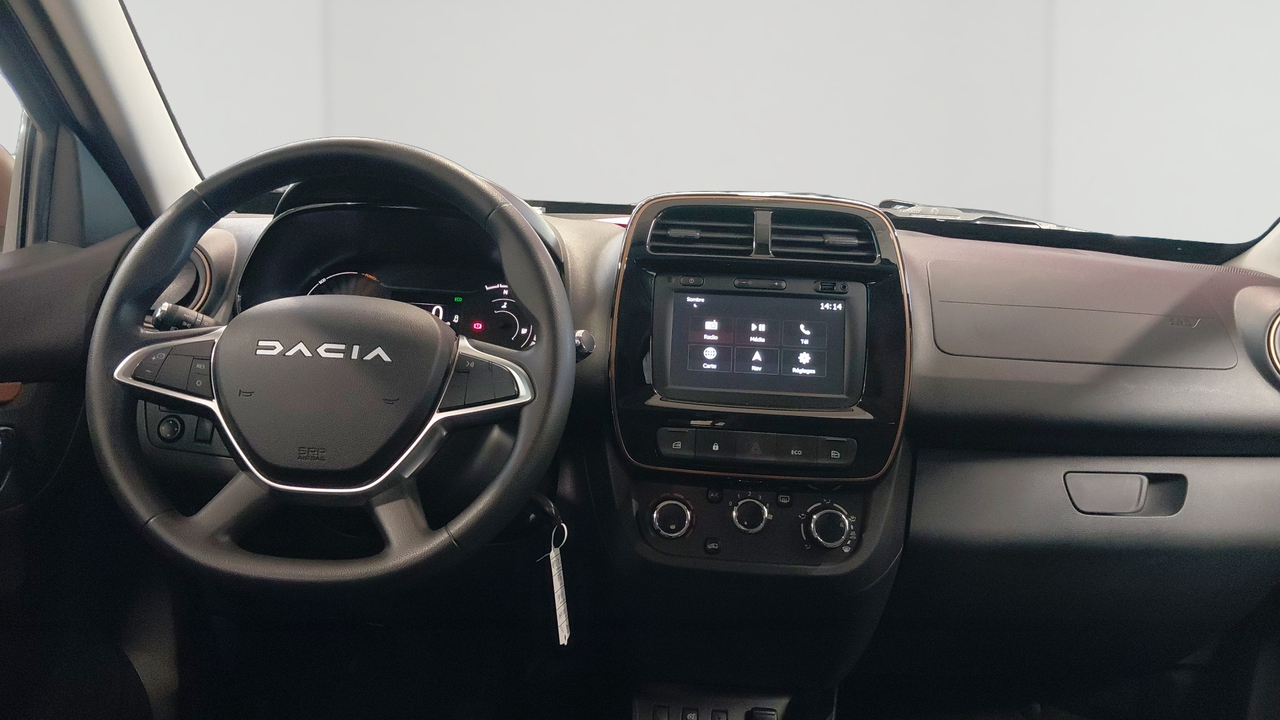 Dacia Spring — photo 9