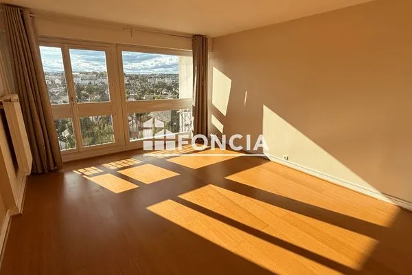 Appartement 4 pièces 81 m²