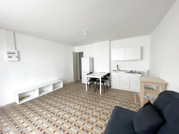 Studio 1 pièce 23 m²