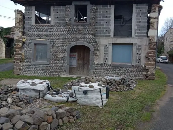 Vend maison en pierre