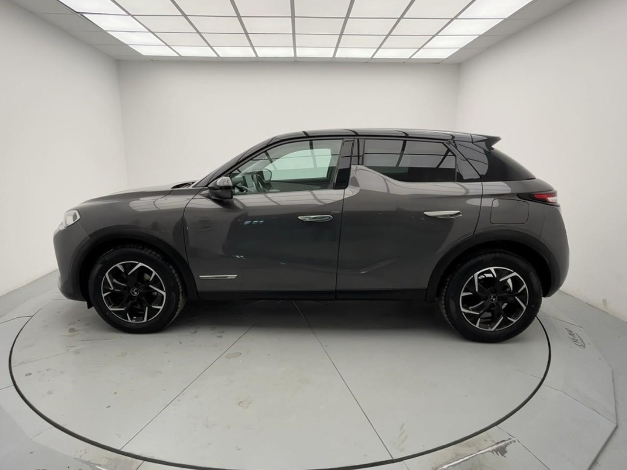 Ds Ds 3 crossback puretech 100 bvm6 connected chic — photo 2