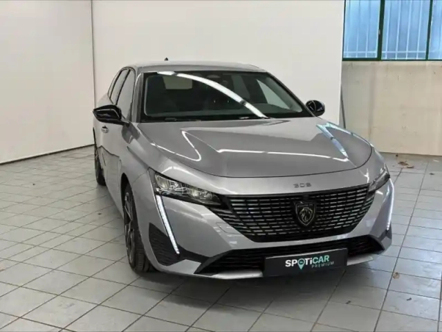 Peugeot 308 sw phev 180ch allure pack e-eat8 — photo 2
