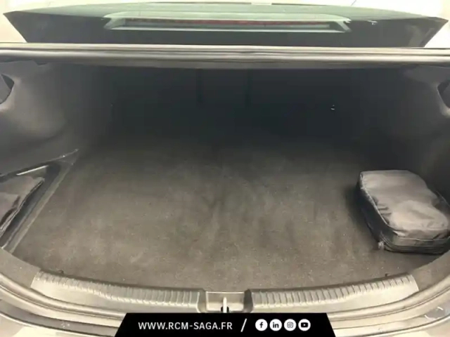 Mercedes Classe C berline 300 de hybrid eq business line — photo 10