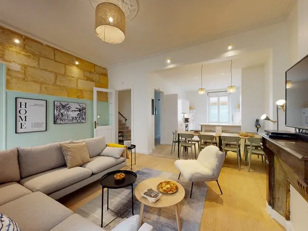 Résidence à Bordeaux : Maison de 229m2