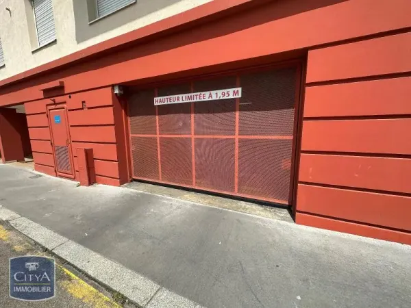 Stationnement Location Saint-Étienne   60€