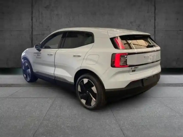 Volvo Ex30 single extended range 272ch plus — photo 7