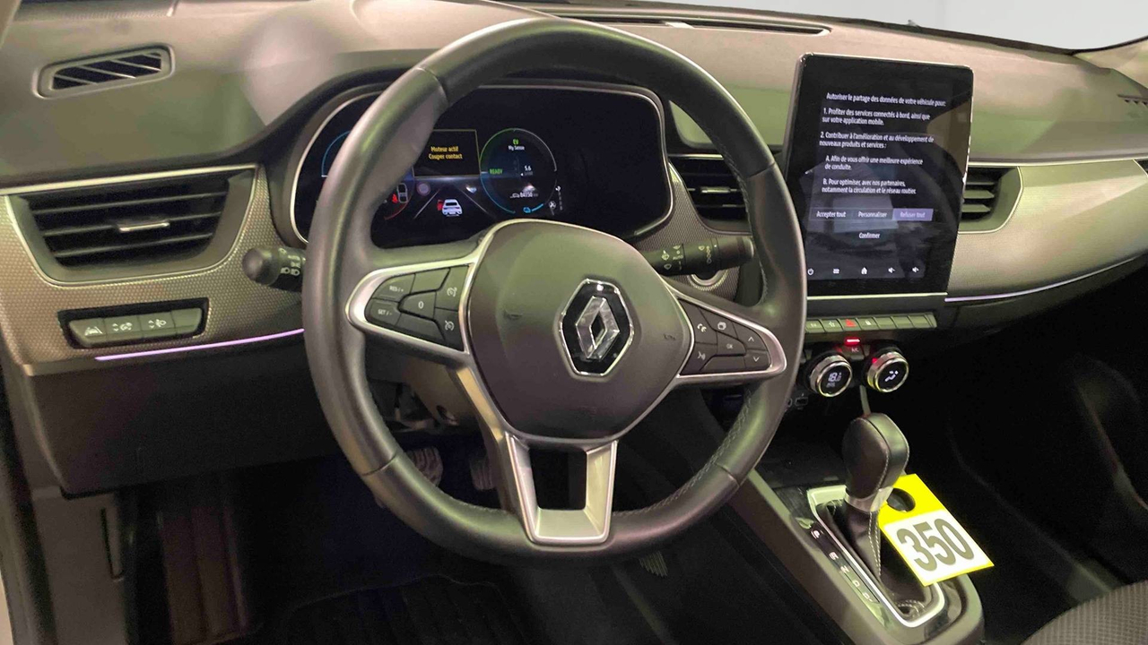 Renault Arkana E-Tech hybride 145 - 22 — photo 13