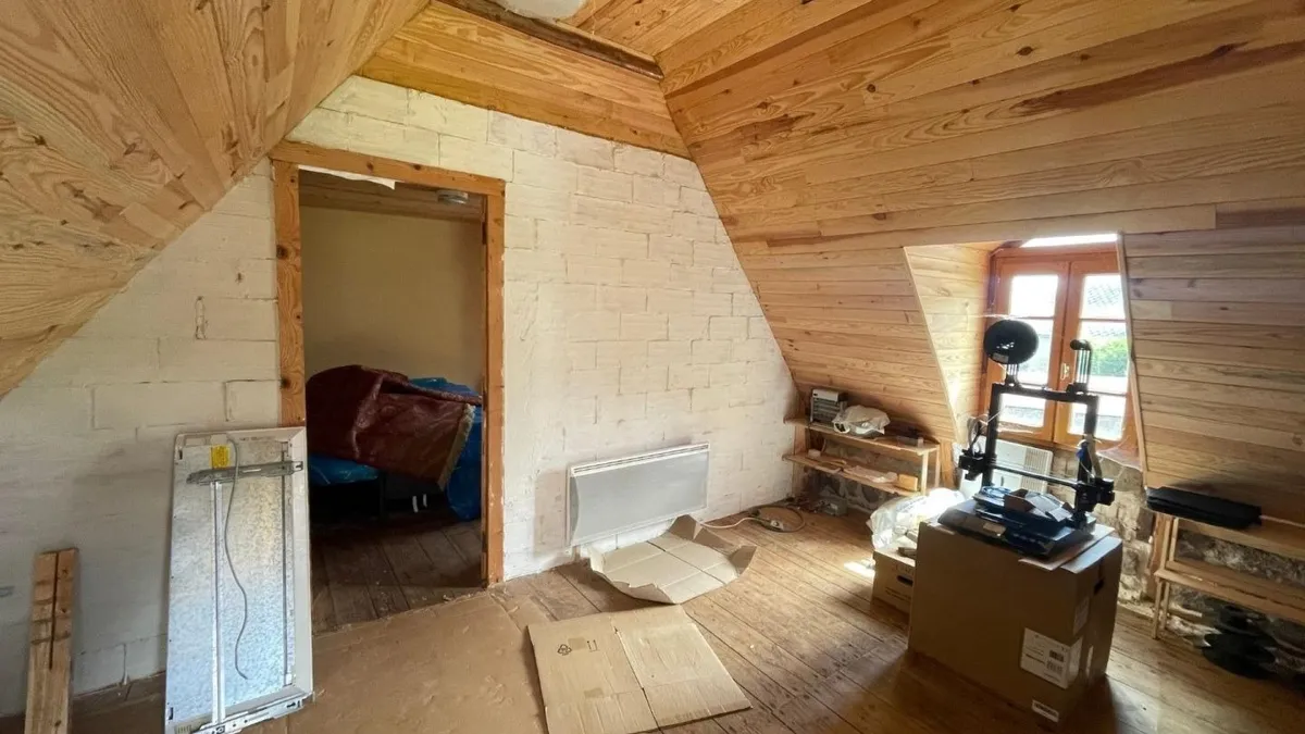 Photo 3