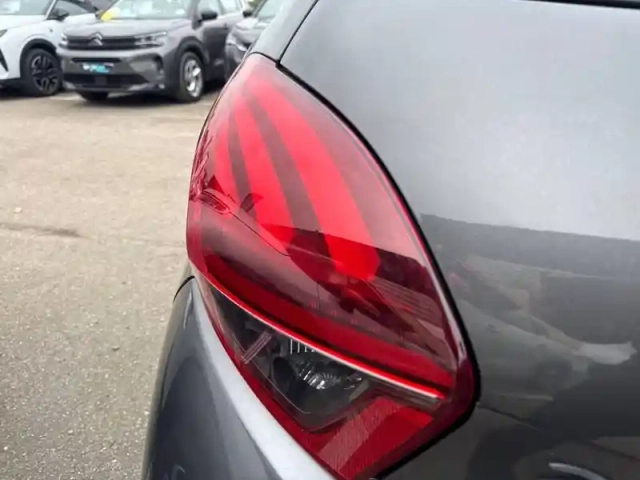 Peugeot 208 bluehdi 100ch bvm6 — photo 42