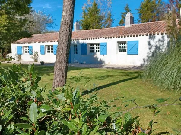 Vends longère dans le marais