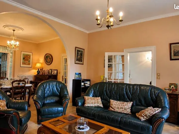 Maison de ville 8 pièces 127 m²
