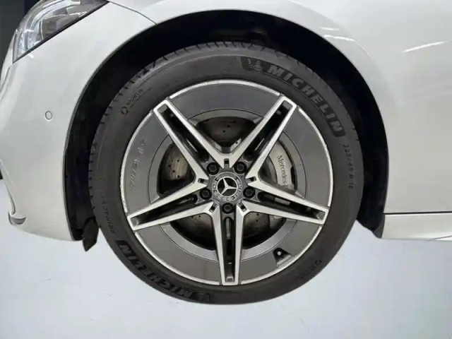 Mercedes Classe C 300 e hybrid eq berli — photo 9