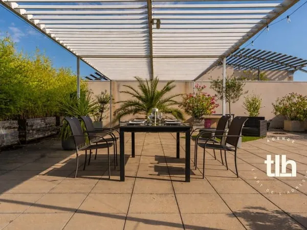 A VENDRE - Castelnau Le Lez- Rooftop duplex - 3 pièces - 85 m²