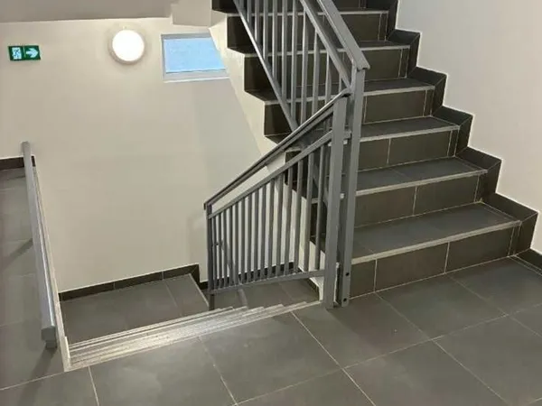 SPECIAL INVESTISSEURS-GRANDE GRANDE MAISON DE 6 APPARTEMENTS.