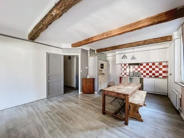 Immeuble 266 m²