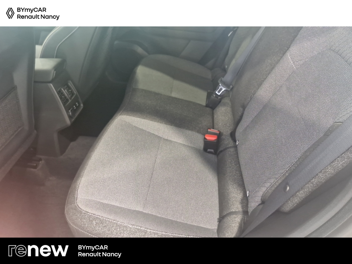 Renault Captur E-Tech full hybrid 145 ch — photo 12