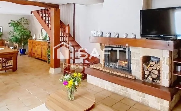 Maison 7 pièces - 260m2