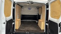 Renault Trafic L1H1 3T 2.0 Blue dCi 130ch Confort E6E — photo 9