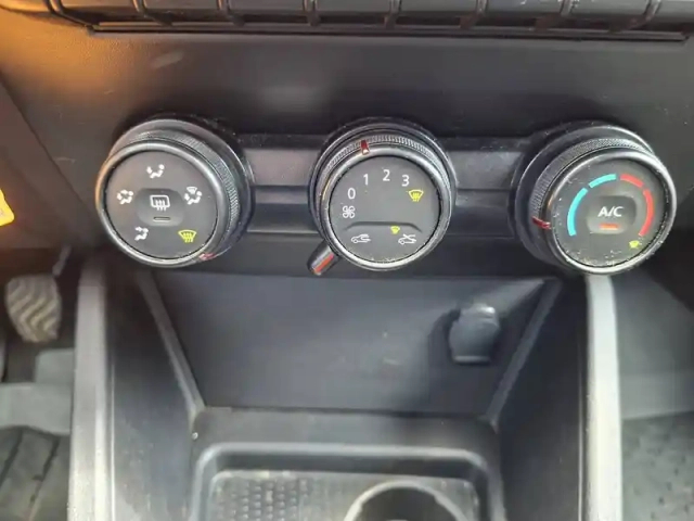 Dacia Duster blue dci 115 4x2 — photo 15