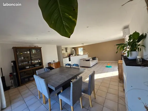 Maison 5 pièces 145 m²