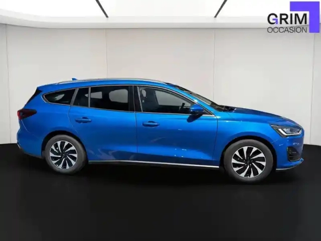Ford Focus sw 1.0 flexifuel 125 s&amp;s mhev powershift — photo 3