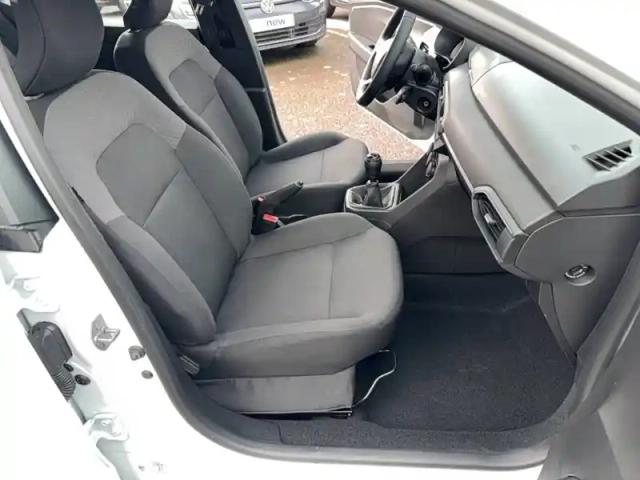 Dacia Sandero eco-g 100 — photo 60