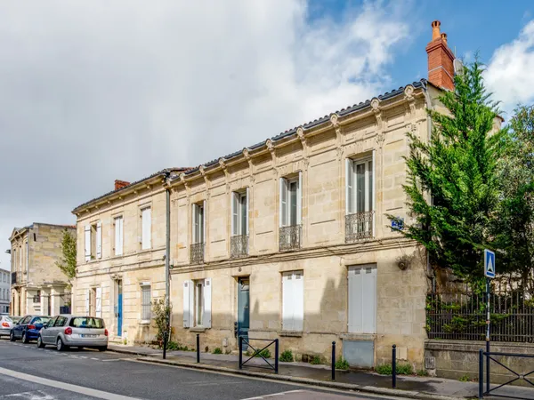 T2bis Duplex entre Nansouty et Capucins