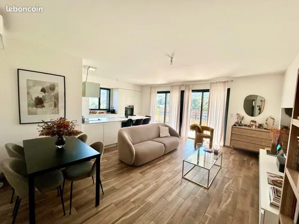 Furiani - Residence de 2021 sécurisée - DPE A - T3 dernier étage avec ascenseur de 73 m2 - Terrasse 