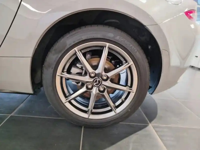 Mazda Mx-5 1.5 skyactiv-g 132ch kazari — photo 14
