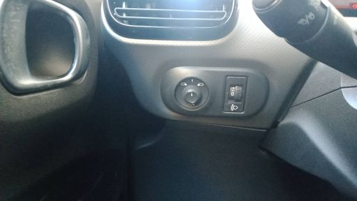 Citroen C4 Cactus 1.2 PureTech 110 - Shine – 2020 – 67108 km – Essence – Boîte Manuelle — photo 6