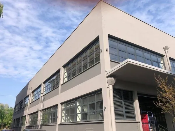 Bureaux 305 m²