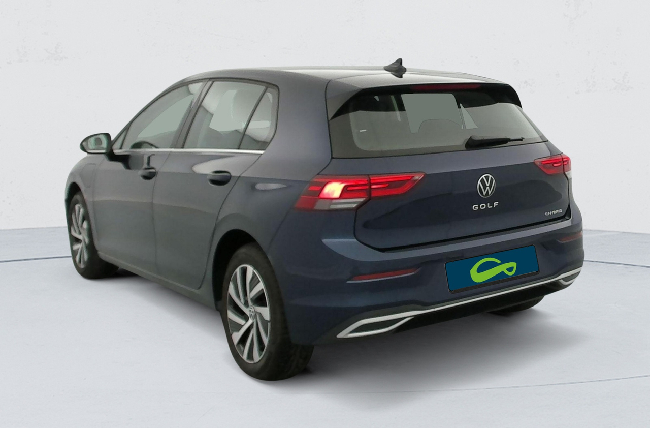 Volkswagen Golf 8 — photo 3