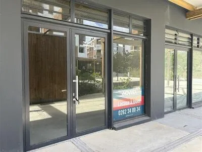 Location Local commercial 70,24 m2 à La Possession