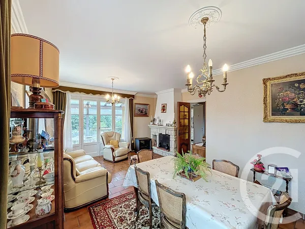 Maison 5 pièces 114 m²