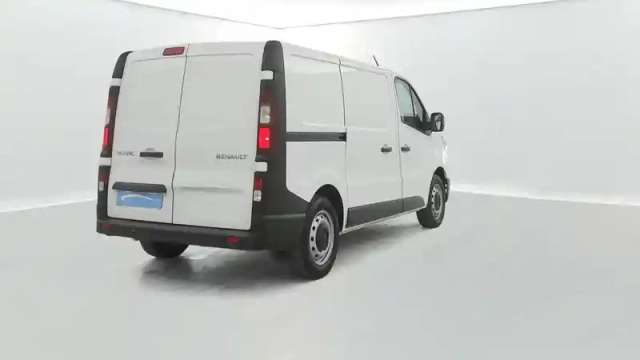 Renault Trafic fg blue dci 130 l1h1 3t gsr2 — photo 24