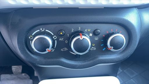 Renault Twingo 1.0 SCe 70 - Limited – 2016 – 118342 km – Essence – Boîte Manuelle — photo 15