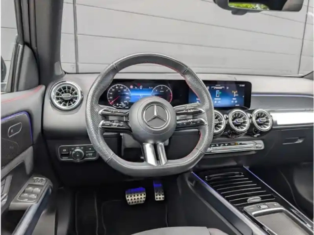 Mercedes Glb 200 d — photo 12
