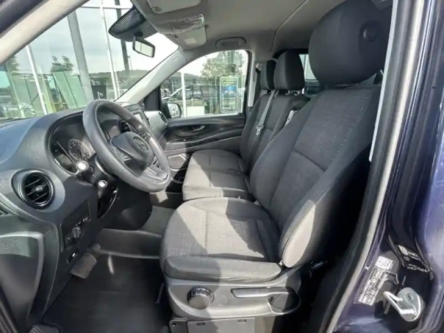 Mercedes Vito 116 cdi tourer long — photo 6